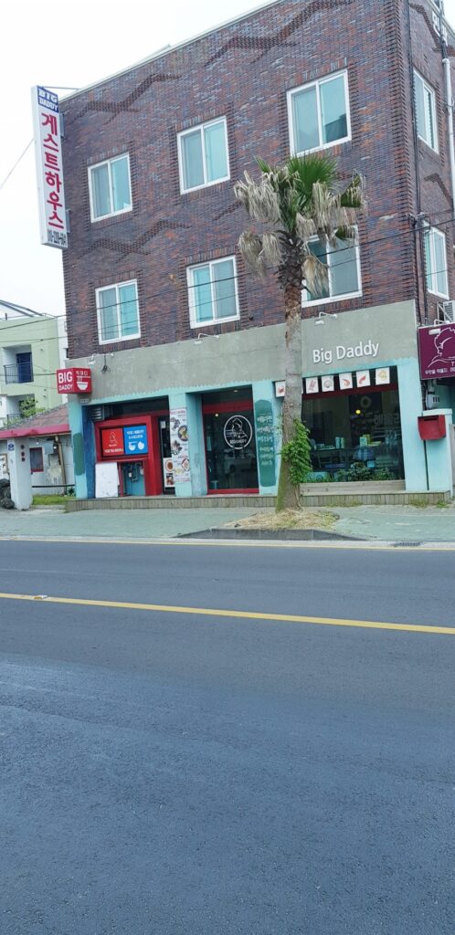 Restaurants near Hyeopjae Beach, photo 17