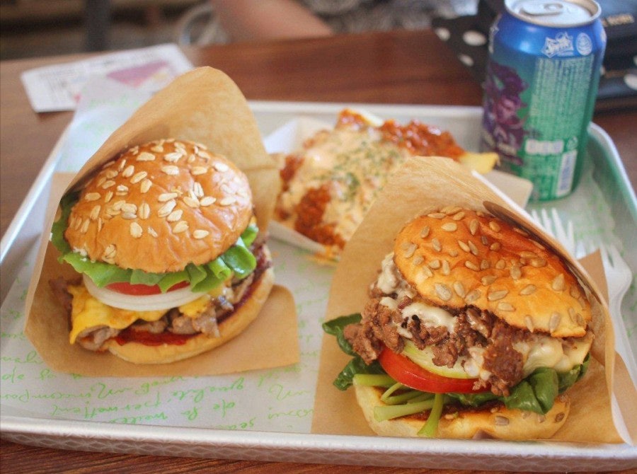 Seom Burger horse meat burger, photo 6