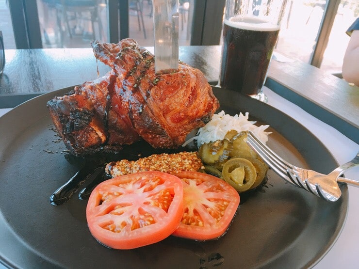 Schweinshaxe arrives, photo 55