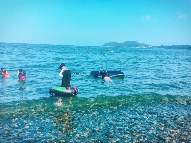 Clear water at Mongdol Beach, photo 2