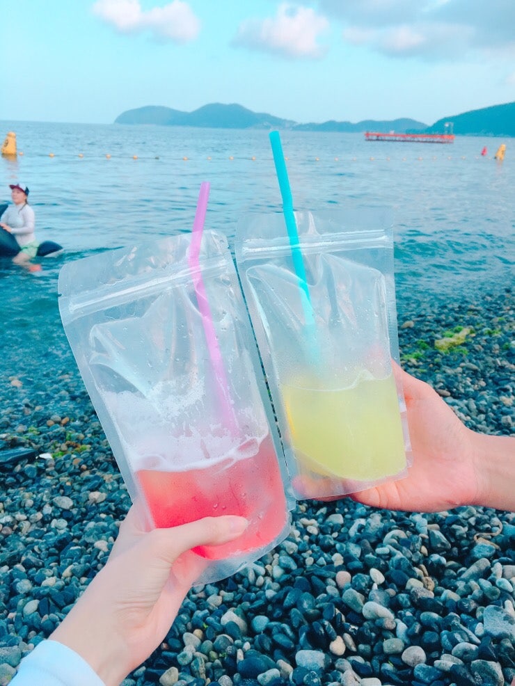 Pouch cocktails at the beach, photo 25