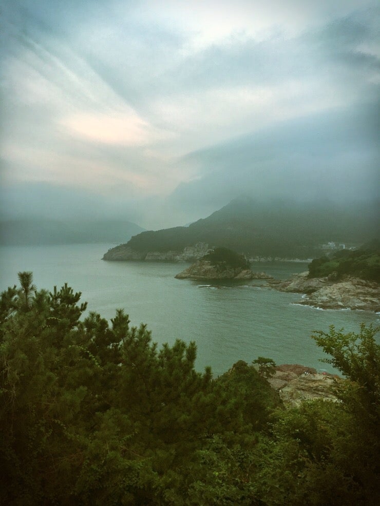 Hakdong black pebble beach