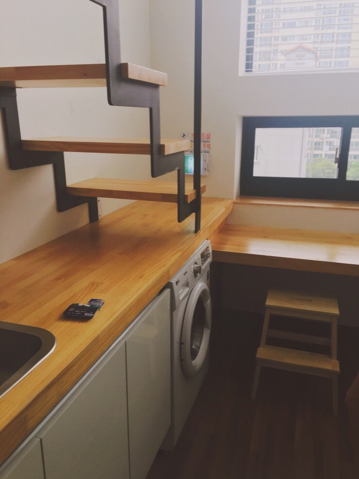 Kitchen and laundry area