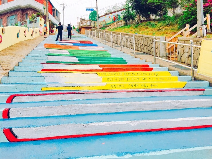 Painted alley