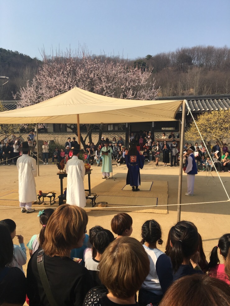 Gisaeng house