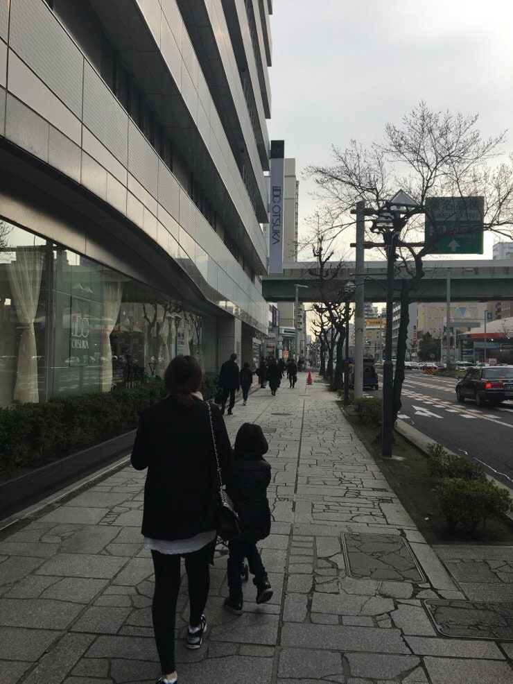 Komeda Coffee Nagoya: Walking to Komeda Coffee
