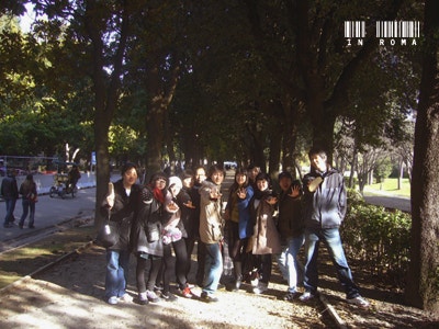 Group photo in Borghese Park
